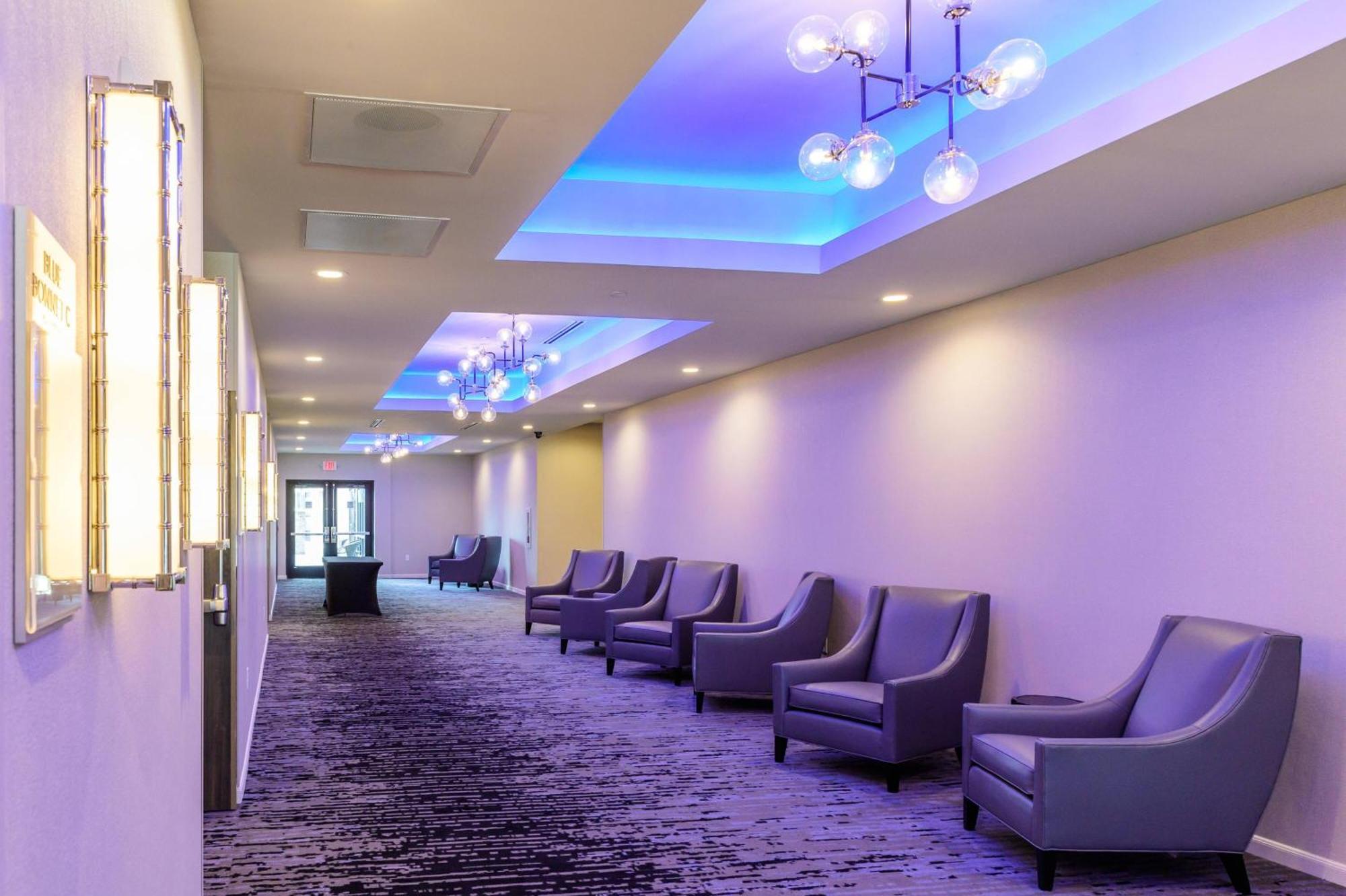 Courtyard By Marriott Lake Jackson Bagian luar foto